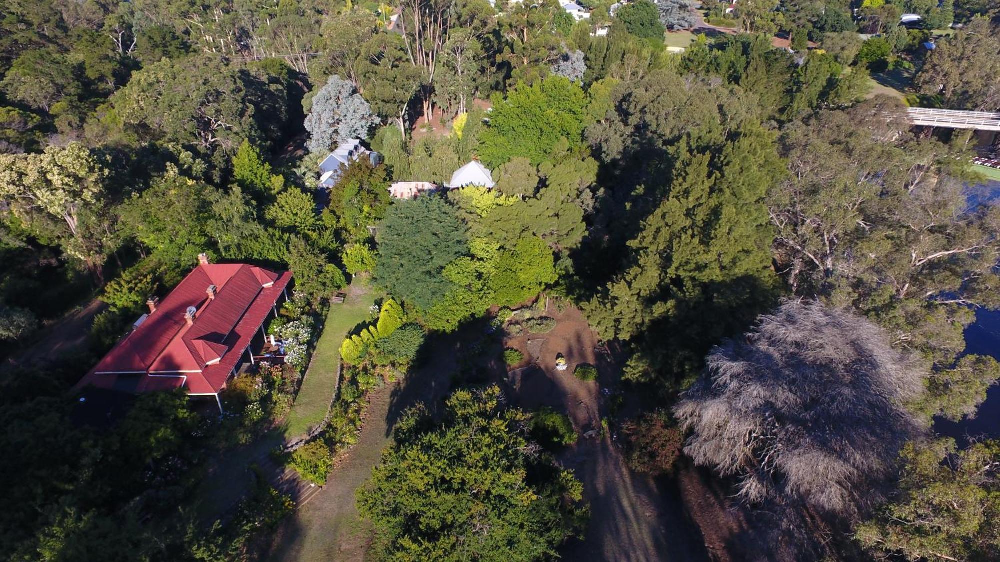 Ford House Bed & Breakfast Bridgetown Exteriör bild